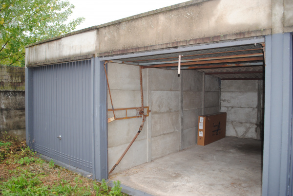 Offres de location Garage Pacy-sur-Eure 27120
